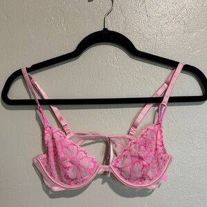 Victoria’s Secret unlined Demi bra size 34b
